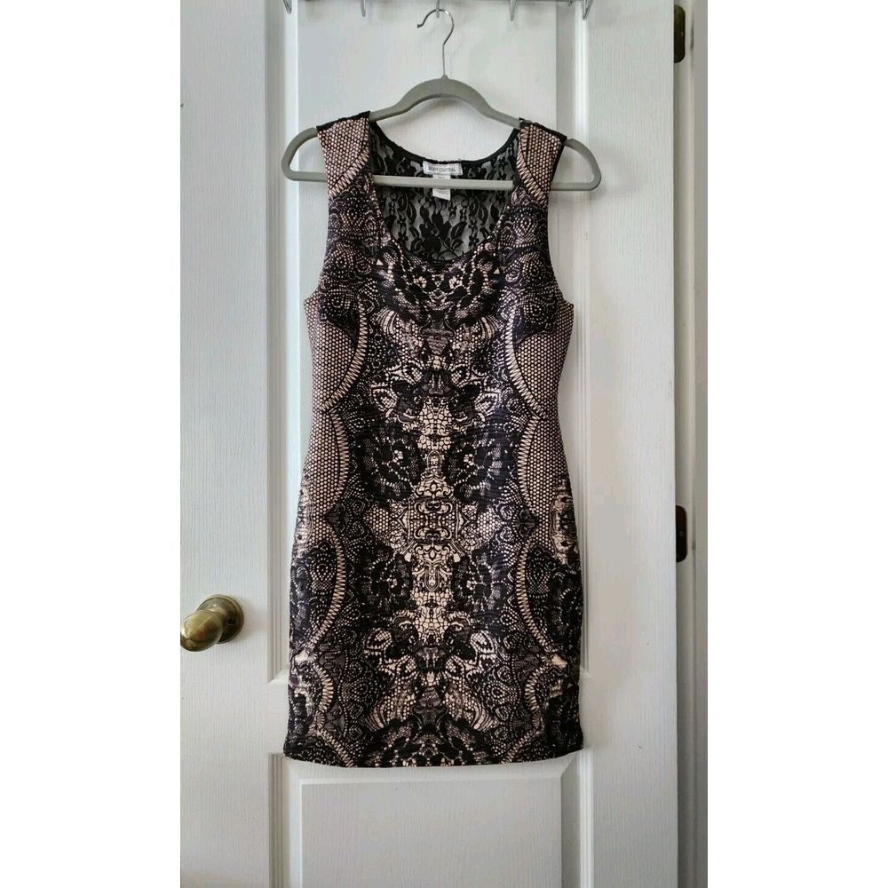 Body Central Women's Nude/Black Bodycon‎ dress with lace back Sleeveless Size S